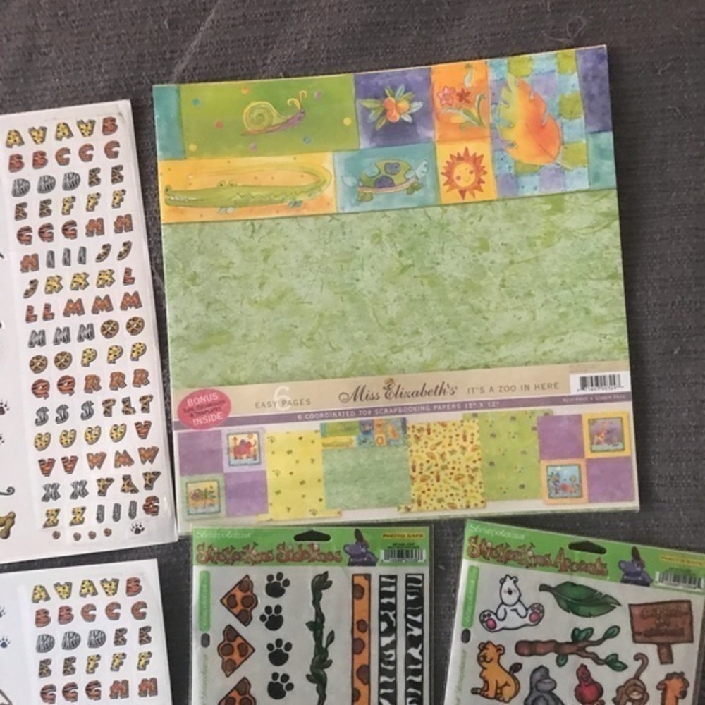 Miss Elizabeth’s Scrapbook Paper & Sticker Bundle. Zoo theme. 10 items. NWOT - Picture 4 of 8